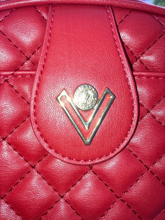 Valentino Orlandi Quilted RED Crossbody Bag with Gold Chain - Picture 2 of 6